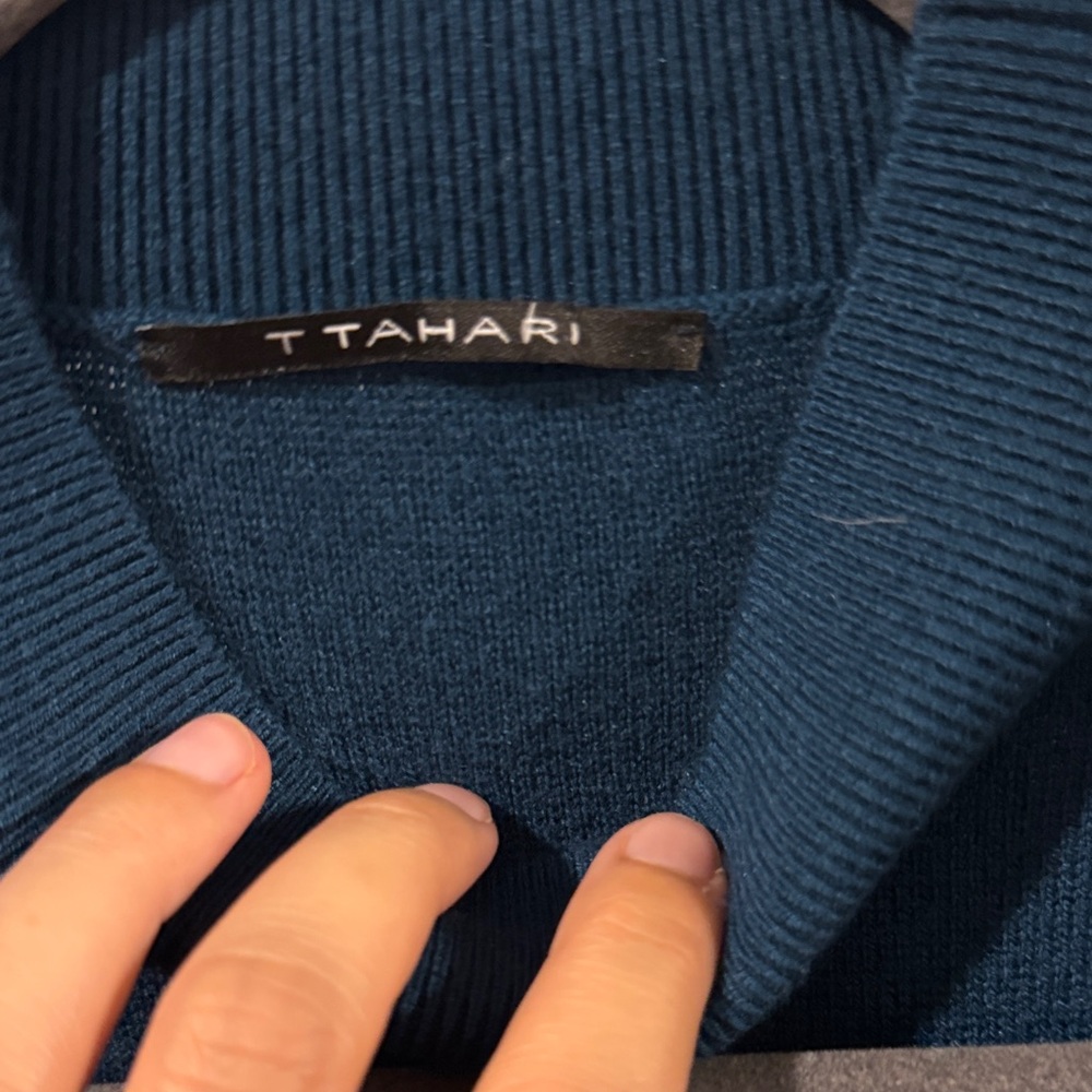 Tahari Deep Blue Ribbed Sweater - Picture 2 of 4